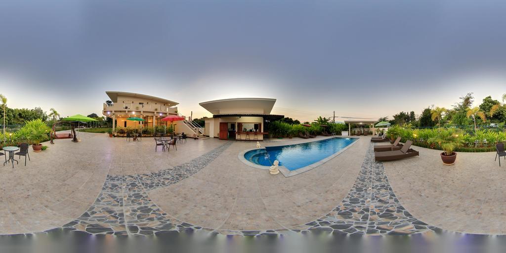 Hotel Relax Garden House Chiang Mai Exterior foto